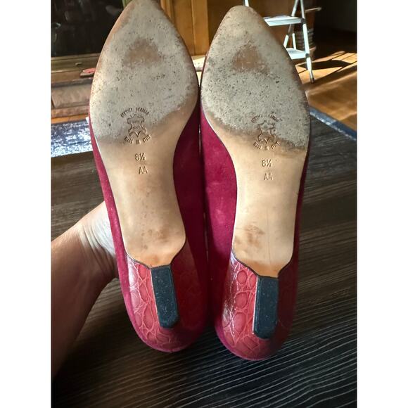 Vintage Amalfi Red Suede and Exotic Leather Toe Capped kitten Heels Sz. 8.5AA - Picture 6 of 6